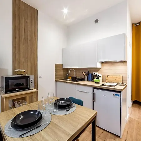 In | Neuf Design - 2ᵉ Etage