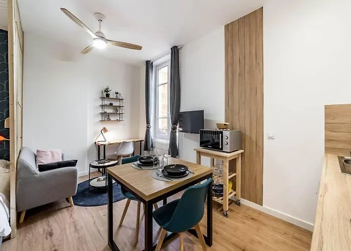 In | Neuf Design - 2ᵉ Etage Lyon