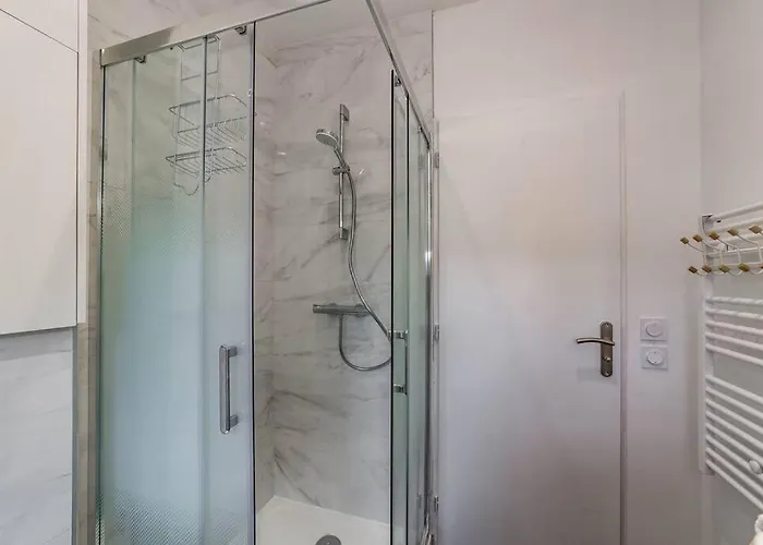 In | Neuf Design – 2ᵉ étage Lyon
